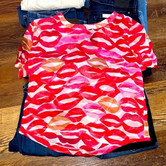 Get ready for Valentines!   Victoria’s Secret Sleep Top.   SEE THROUGH - Picture 1 of 3